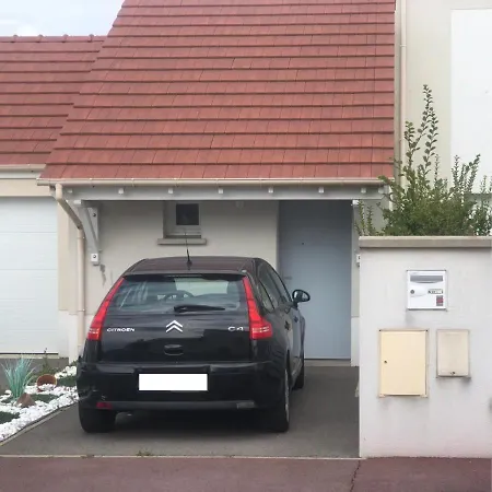 Apartament Lilya House *